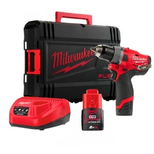 Аккумуляторный шуруповерт Milwaukee M12 FDD-202X Image Аккумуляторный шуруповерт Milwaukee M12 FDD-202X