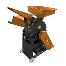 Image Измельчитель кормов и зерна Des Champs TAIFUN (с двигателем)